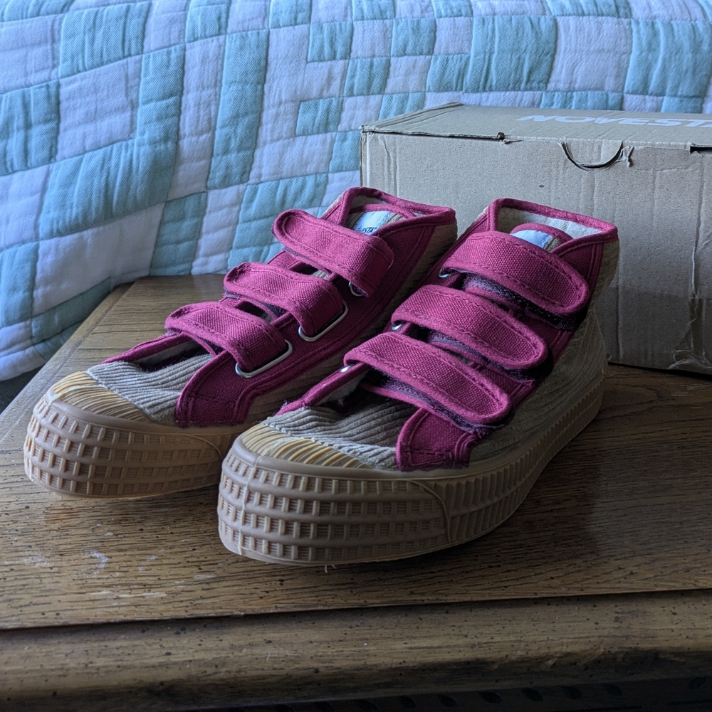 Novesta Star Dribble Kids Burgundy & Beige Velcro Sneakers